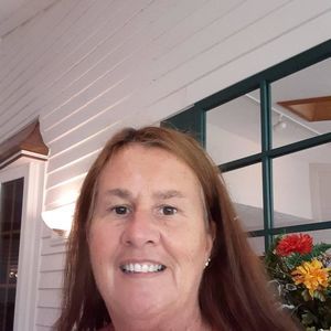 Meet your Posher, Pamela